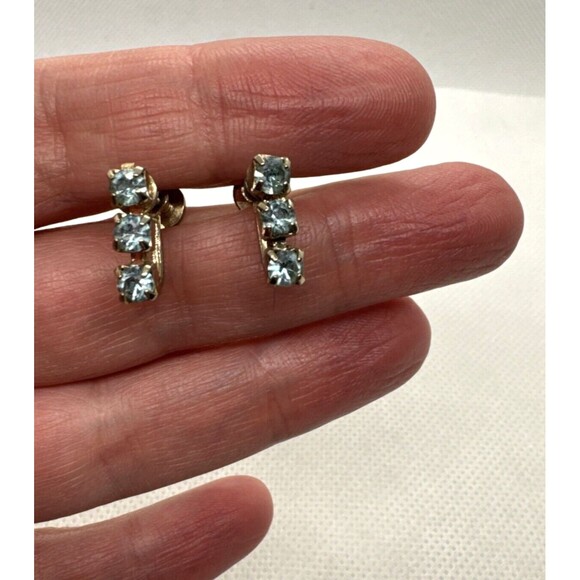 Vintage Rhinestone Light Blue Silver Tone Screw Back Earrings 1960s Retro - Picture 1 of 8